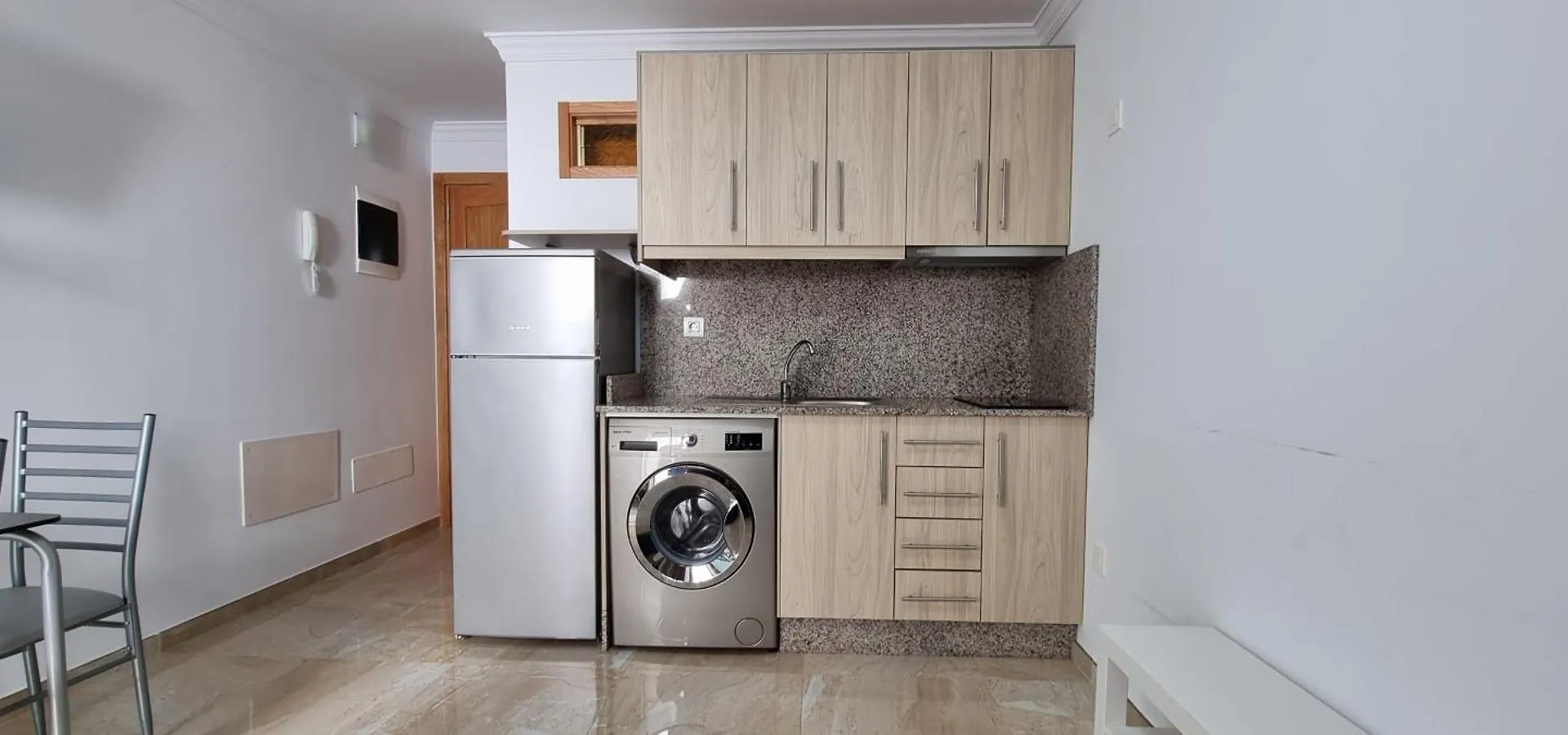 Arinaga Beach - Sea View & Terrace Apartment